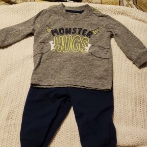 Carter's baby boy outfit